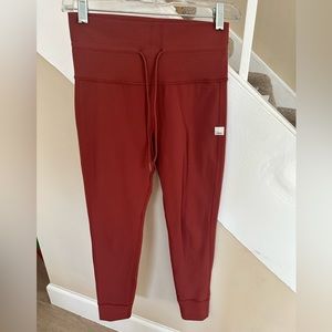 Vuori Daily Legging size small
